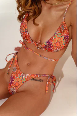 VIBING HIGH BIKINI SET 